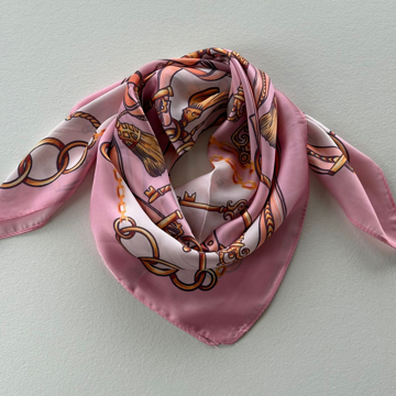 Three M Scarves Keys